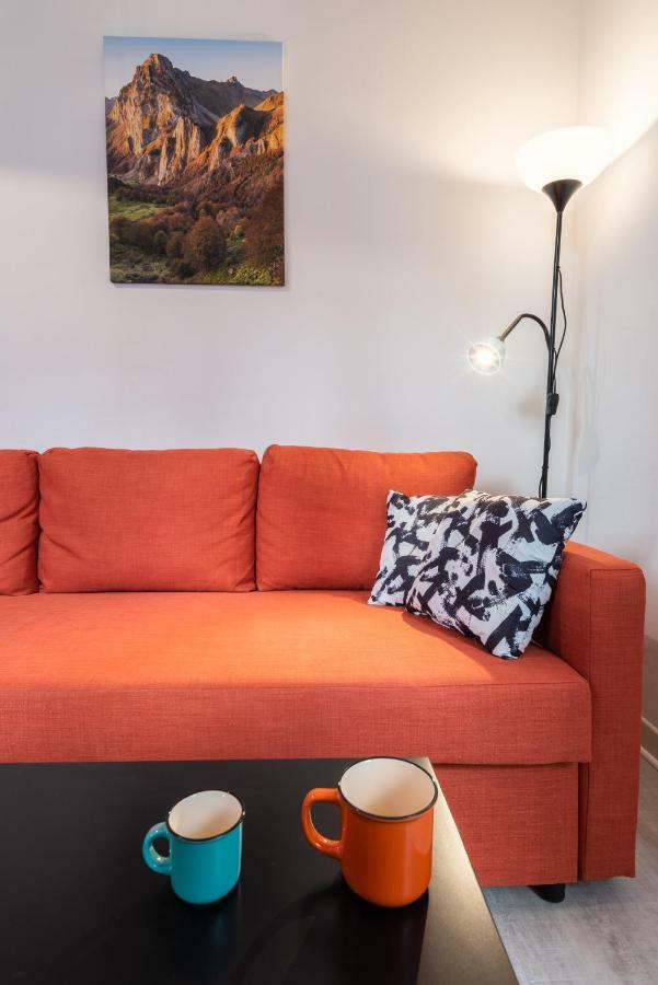 Appartement Coeur De Ville - Wifi - Lave-Seche Linge Pau Exteriör bild