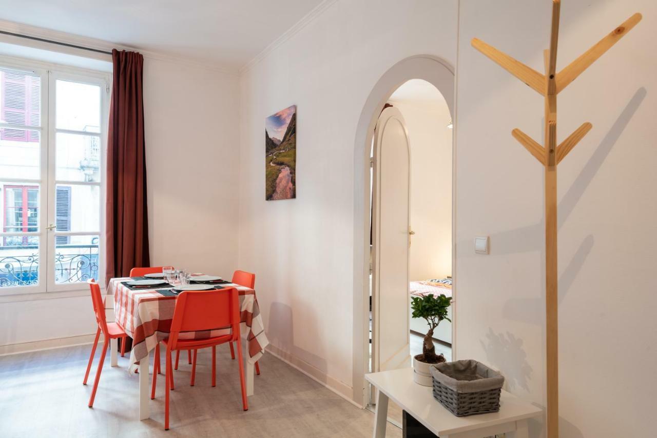 Appartement Coeur De Ville - Wifi - Lave-Seche Linge Pau Exteriör bild