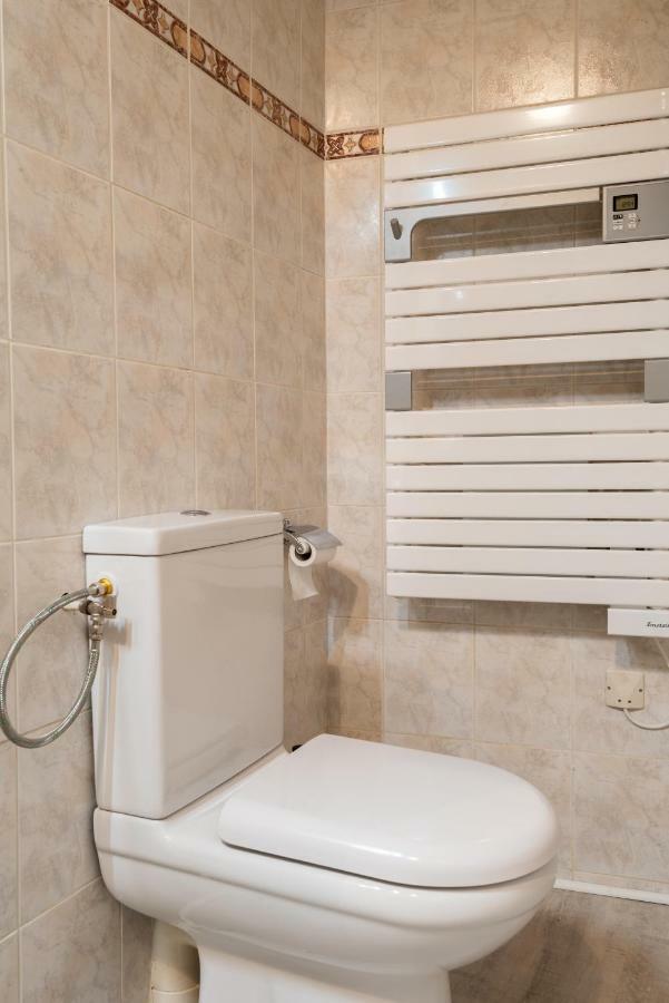 Appartement Coeur De Ville - Wifi - Lave-Seche Linge Pau Exteriör bild
